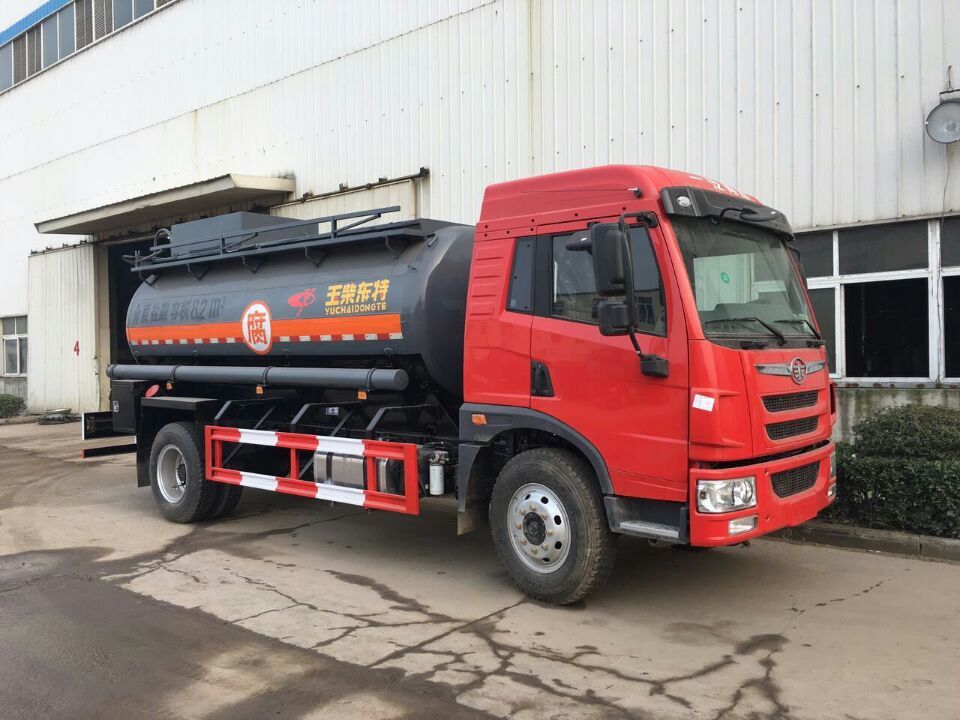 解放化工車(chē) 解放化工車(chē)