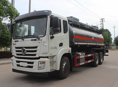 國(guó)六東風(fēng)錦程后八輪化工車圖片 國(guó)六東風(fēng)錦程后八輪化工車圖片