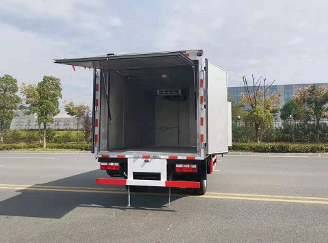 國六東風(fēng)藍(lán)牌醫(yī)療廢物轉(zhuǎn)運(yùn)車圖片 國六東風(fēng)藍(lán)牌醫(yī)療廢物轉(zhuǎn)運(yùn)車圖片