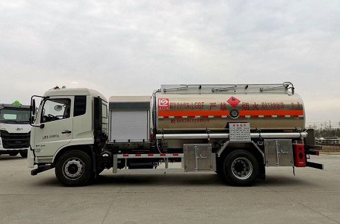 力神國六東風(fēng)天錦飛機(jī)加油車 力神國六東風(fēng)天錦飛機(jī)加油車