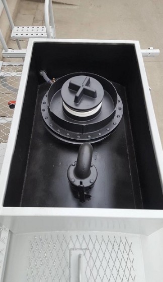 解放龍V小三軸前四后四SLS5253GFWC5V型腐蝕性物品罐式運輸車 解放龍V小三軸前四后四SLS5253GFWC5V型腐蝕性物品罐式運輸車