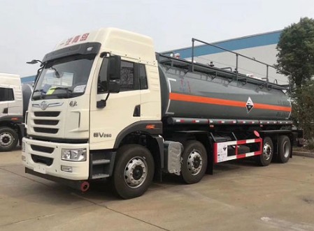 DLQ5319GFWC5型腐蝕性物品罐式運(yùn)輸車(chē) DLQ5319GFWC5型腐蝕性物品罐式運(yùn)輸車(chē)