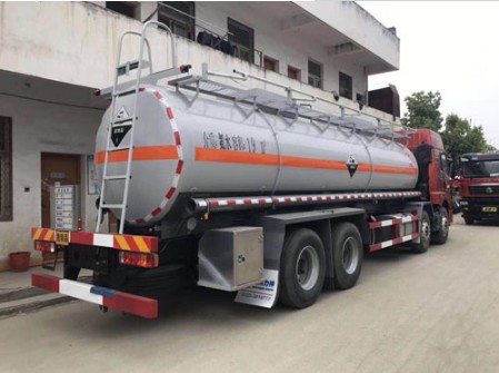 SLS5320GFWC5Q型解放前四后八腐蝕性物品罐式運輸車 SLS5320GFWC5Q型解放前四后八腐蝕性物品罐式運輸車