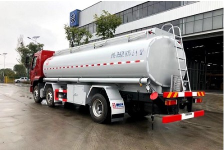 力神牌國(guó)五東風(fēng)柳汽乘龍前四后四供液車(chē) 力神牌國(guó)五東風(fēng)柳汽乘龍前四后四供液車(chē)