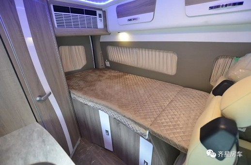 齊星新全順中頂升頂房車 齊星新全順中頂升頂房車