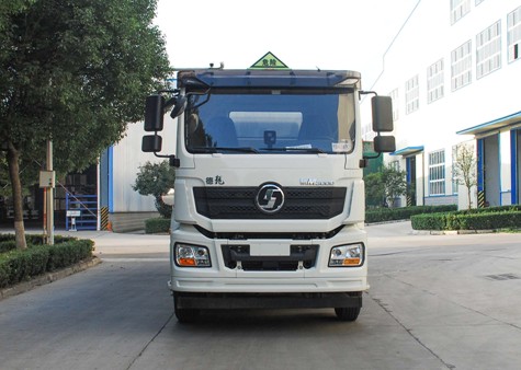 國(guó)六陜汽德龍31方鋁合金運(yùn)油車(chē) 國(guó)六陜汽德龍31方鋁合金運(yùn)油車(chē)