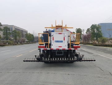 4.2立方標準型瀝青灑布車 4.2立方標準型瀝青灑布車