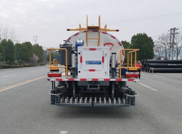 7立方智能型瀝青灑布車 7立方智能型瀝青灑布車
