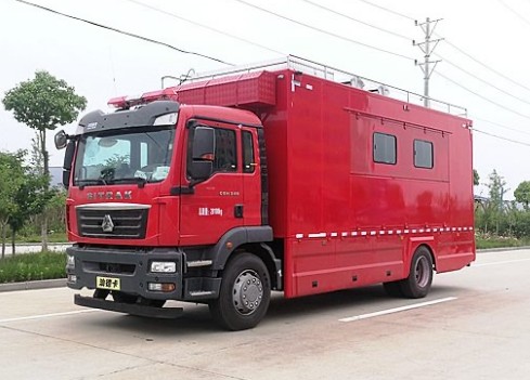 重汽汕德卡野外自行式炊事車 重汽汕德卡野外自行式炊事車