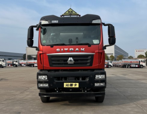 重汽汕德卡30方鋁合金運油車,楚勝牌CSC5320GYYLZK6型鋁合金運油車 重汽汕德卡30方鋁合金運油車,楚勝牌CSC5320GYYLZK6型鋁合金運油車